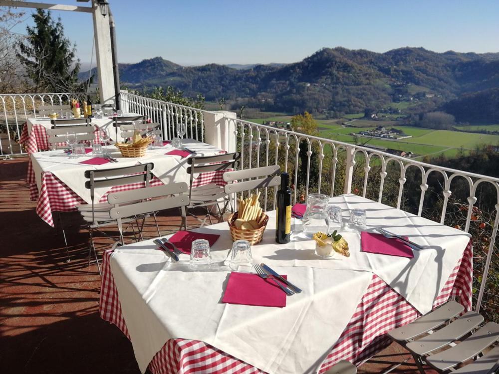 Castello Di San Sebastiano Po Hotel Chivasso Ngoại thất bức ảnh